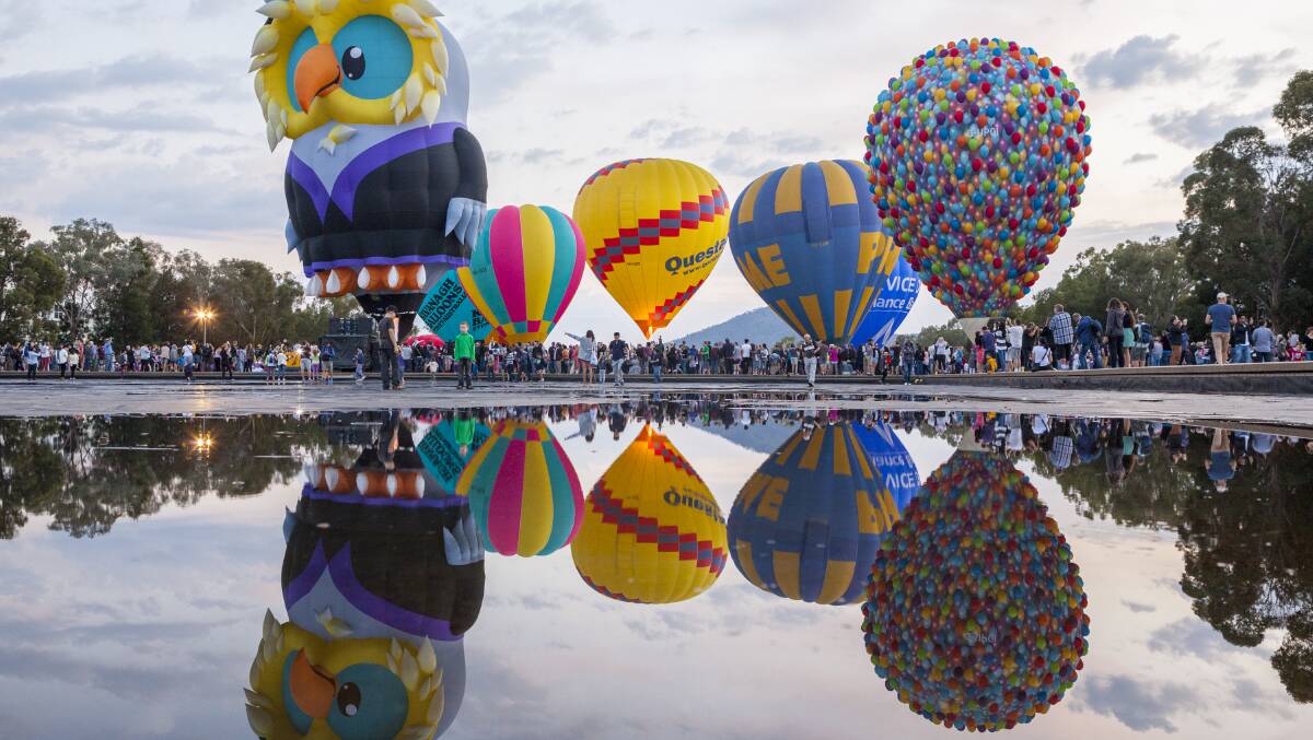 Resist the sleep in and be rewarded by the incredible designs of the hot air balloons from March 10 to 18.