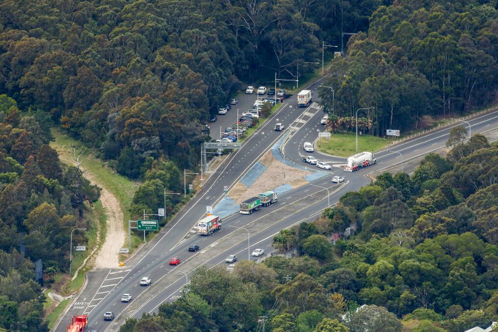 Roads and Maritime Services' preferred option for an interchange at the base of Mt Ousley has raised concerns with some residents. Picture: Adam McLean