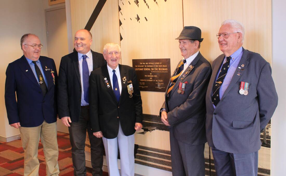 FRIENDSHIPS FORMED: Bega RSL sub-branch members Ken Witchard, Tom Blake, Allen Collins and Ron Mullaney share a laugh with David Elliott (second left) when he visited Bega. 