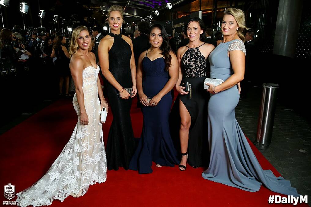 Dolled up: Kezie Apps and the ladies dressed to impress at the Dally M awards Wednesday night. Picture: courtesy NRL/Twitter