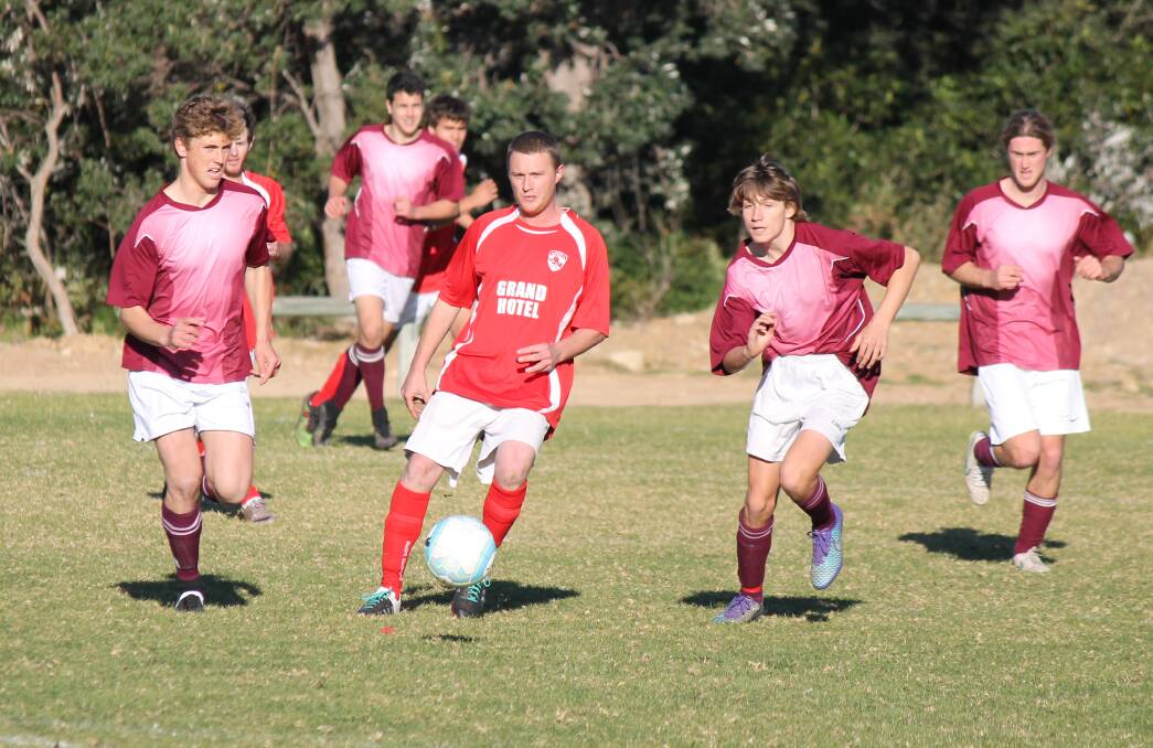 Tathra first graders, pictured against Bega, had a week off, but the reserve grade team played strongly to beat Mallacoota 5-1. 