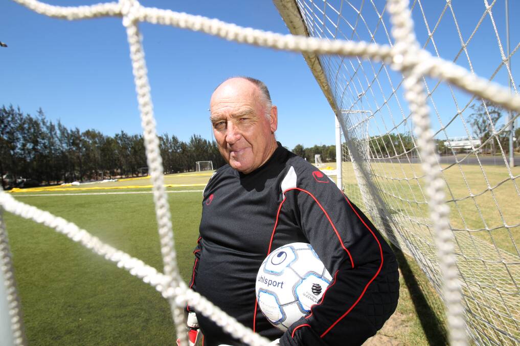 Former Socceroo goalie and Australian hall of famer Jim Fraser will host a camp for keepers at Berrambool Oval on August 5. 