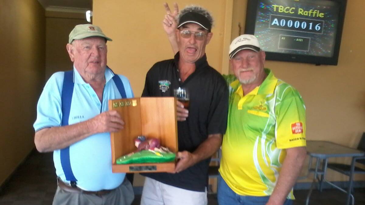 TRI-NATIONS TROPHY: Club captains Charlie Myles from Eden and in the centre is Moz Wellington from Bermagui and on the right is Kim Rood from Bega. 