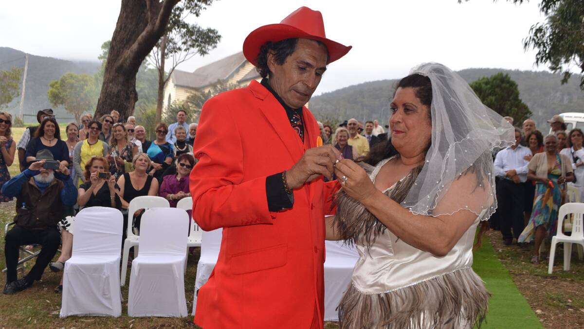 Photos from the Tilba indigenous wedding by Stan Gorton