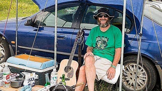 STARS OVER TATHRA: Peter Robin was so inspired by the Band Together Tathra Bushfire Relief Concert he wrote a song. Picture: Supplied