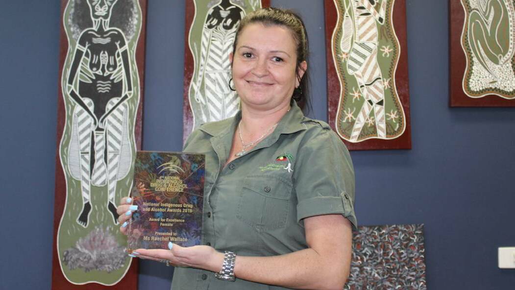 Wandarma Drug and Alcohol Service's Raechel Wallace with her national award for excellence in 2016. Photo: Alasdair McDonald