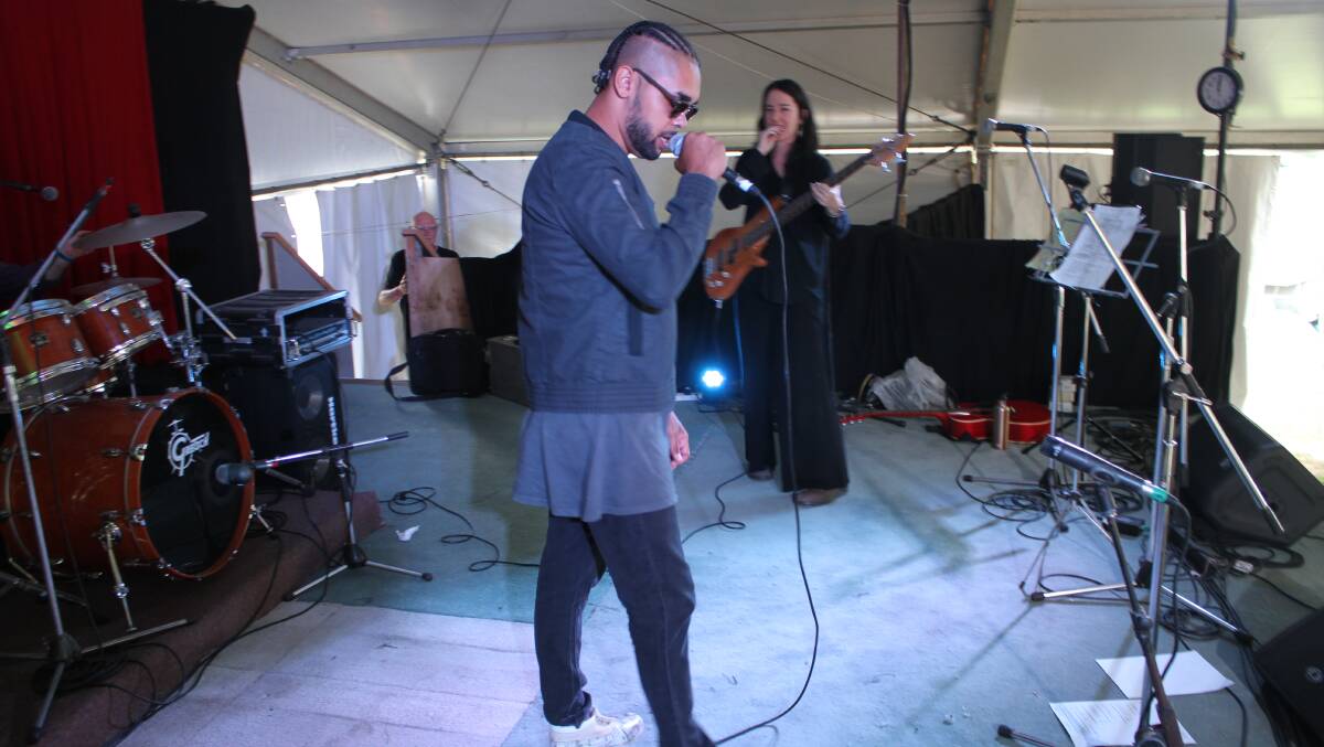 Bermagui's Gabadoo performs on the Mumbulla stage with South East Arts Jaz Williams after the festival's official opening on Saturday. Picture: Alasdair McDonald