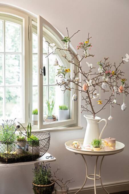 Be guided by December's most festive of trees with an adorable Easter-inspired version. Pictures from Villeroy & Boch 