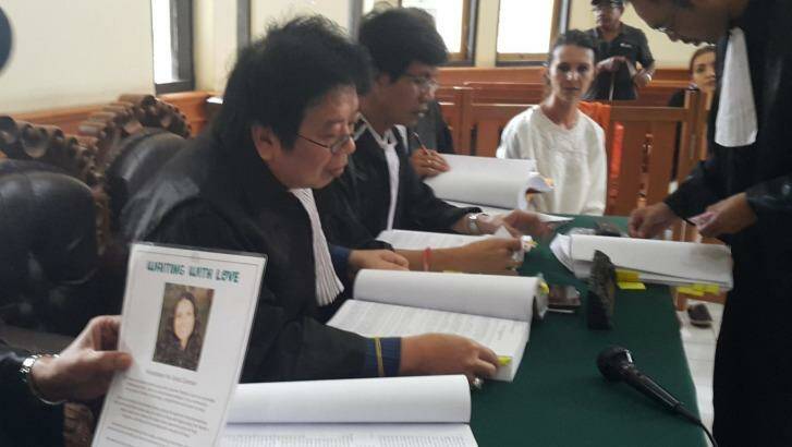 Sara Connor in the Denpasar District Court on December 6. Photo: Amilia Rosa