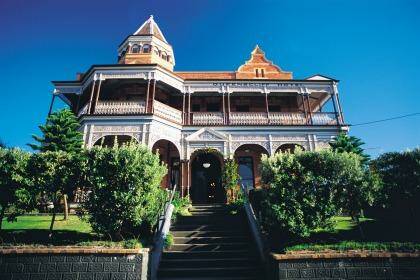 A local entrepreneur has bought the Queenscliff Hotel for $3.5 million.