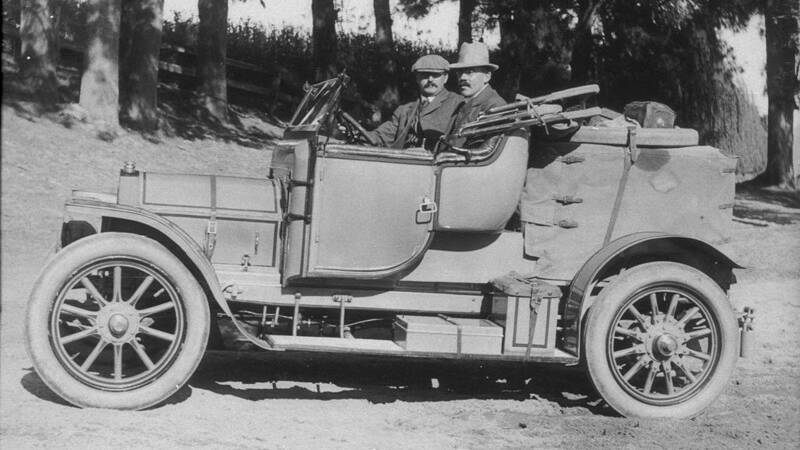Showing off the new car in Bega. Photo from the State Library of NSW collection (Ref: bcp_02337)