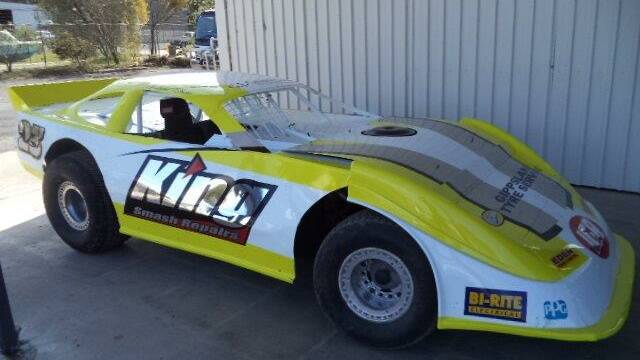 • Well-known Eden racer Andrew White will return to the Sapphire Speedway in his new super sedan. 