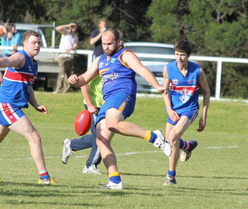 If the Bermagui Breakers lose to the Merimbula Diggers in this week’s SCAFL round it could slip back to fourth place and face an elimination final. The Tathra Sea Eagles will also be battling to maintain its place on the ladder in a game against the Narooma Lions.