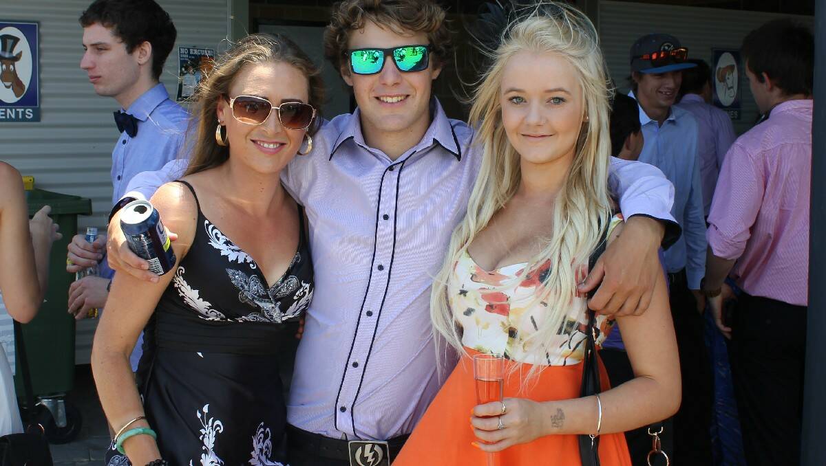 Brother and sister Sacha Hannah (left) and Brad Foster catch up with Brad’s girlfriend Monique McKerlie. 