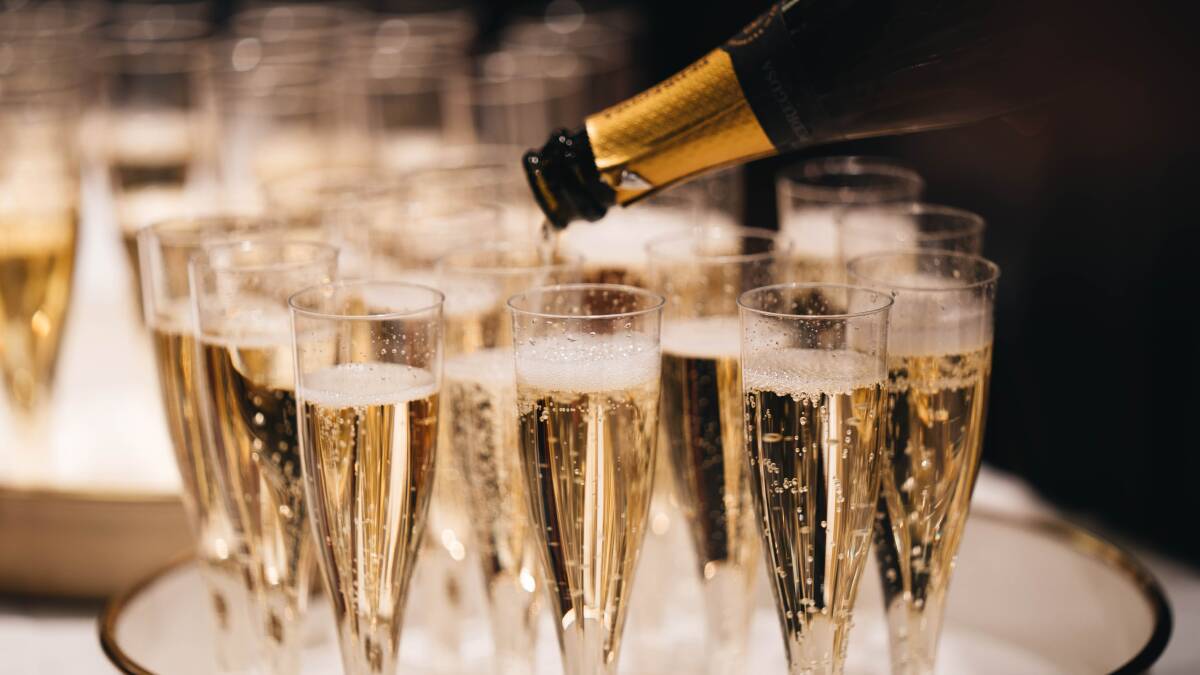Guests will be greeted by concierges and presented with a glass of bubbly on arrival to the 2023 Something Blue Wedding Fair event at Oaklands Pambula on May 21. 