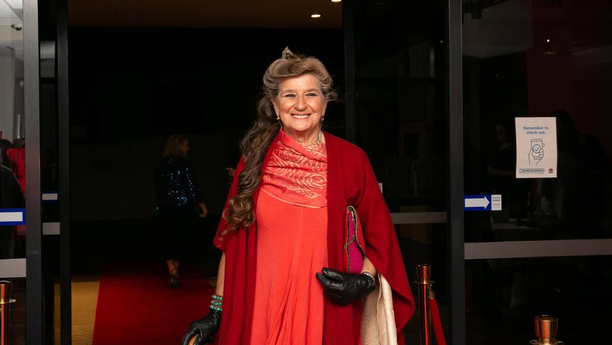 Catherine McEwan arrives on the red carpet for the 'For Frocks Sake' event in Bega. Photo supplied.