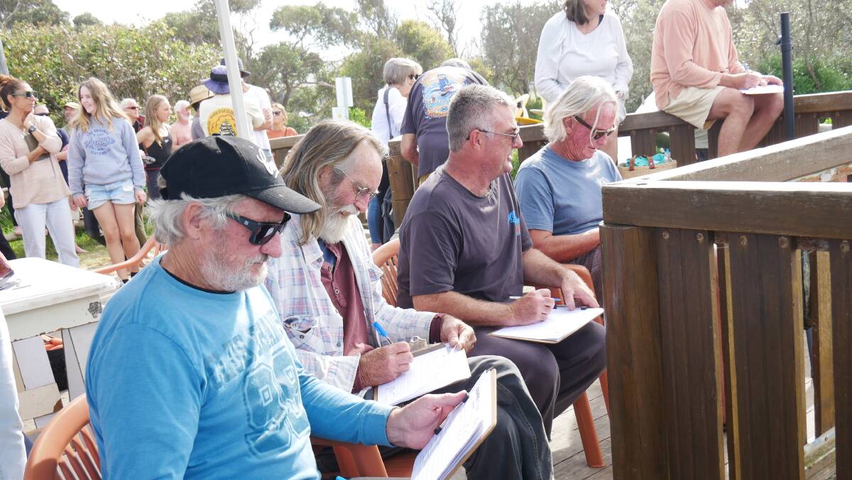 Round 1 judges Hugh Bowden, Ken Howie, Greig Bull, Leigh Gray, and Phill Coates. Photo: Ellouise Bailey