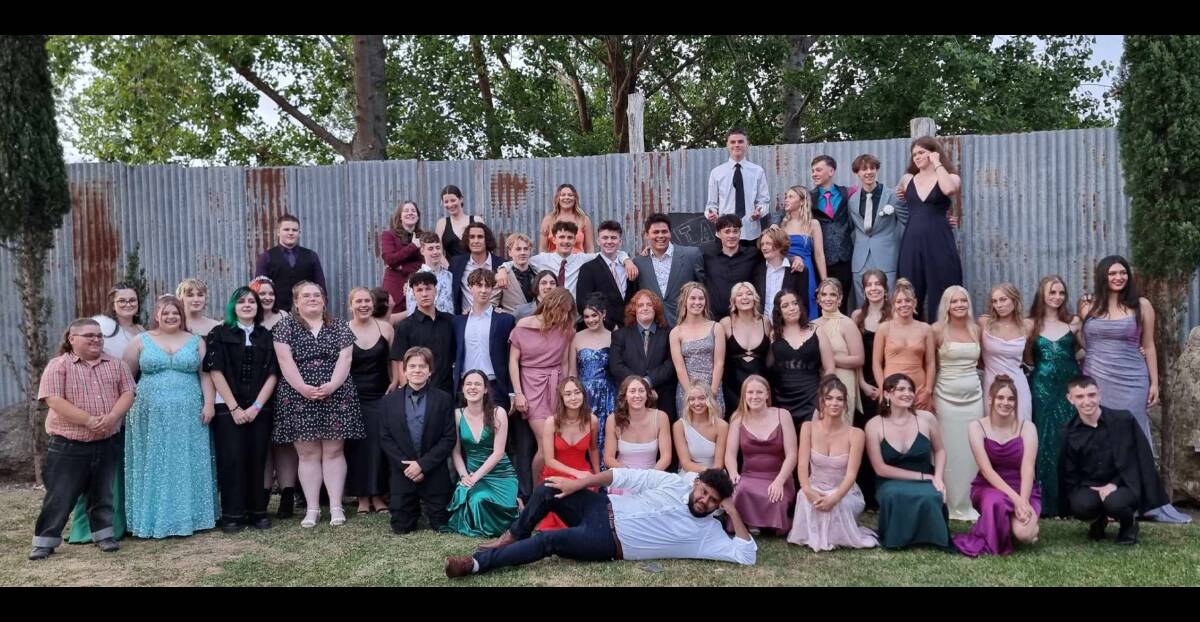 Bega High School students of 2023 at their Year 12 Formal. Picture supplied by Tracey Gibbons
