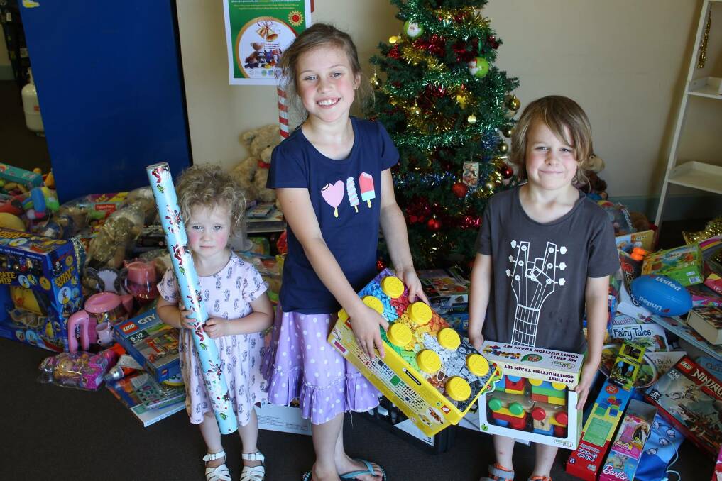 Sophie, Alyssa and Lincoln donate to our Christmas Toy Drive!