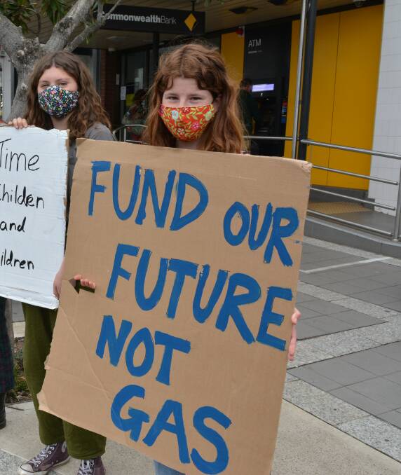 Students call for government action on climate concerns during a Bega protest action in September 2020.