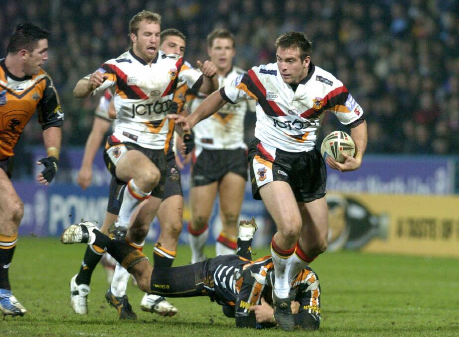 Andy Lynch makes a run for Bradford during one of his 203 matches for the club. Photo: SW Pix