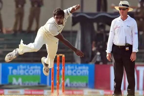 India's Abhimanyu Mithun delivers a ball as Australian umpire Rodney Tucker watches on. Photo: ICC