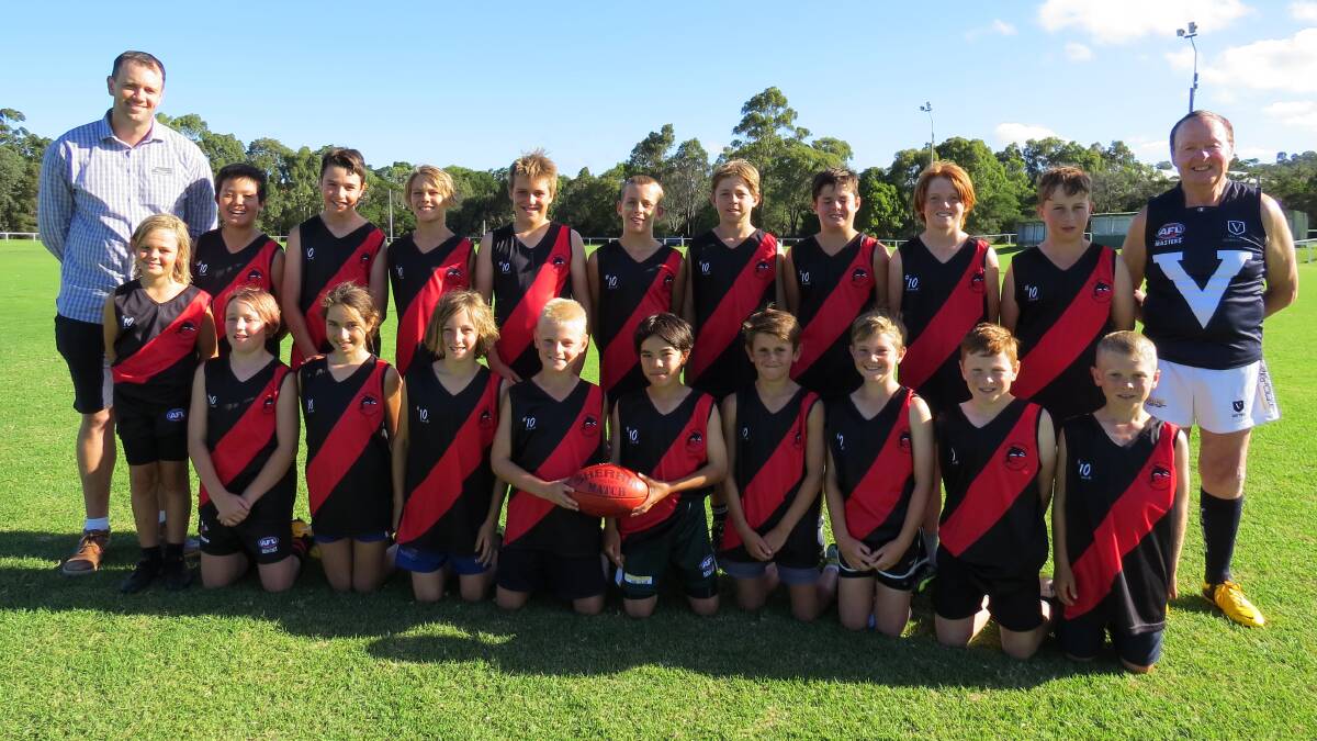 The Imlay Bombers won three out of four games at the South Coast carnival.