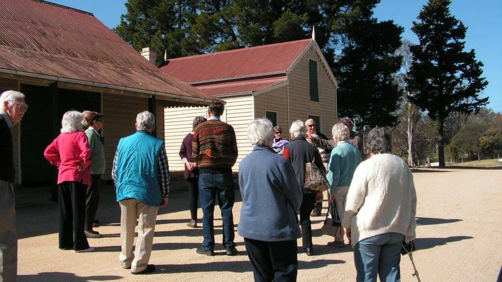 Kameruka hosted regular tours by coach loads of holiday makers to the area for many years. Photo: The Kameruka Collection, Bega Valley Genealogy Society