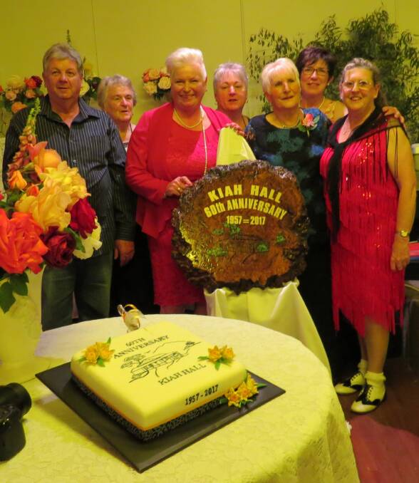 Friends of Kiah Public Hall Committee at the 60th, Jeff Knight, Gill Harris, Annette Evelyn, Lynn Slater, Beryl McGovern, Bev Stone and Shirley McKenna-Rixon. 