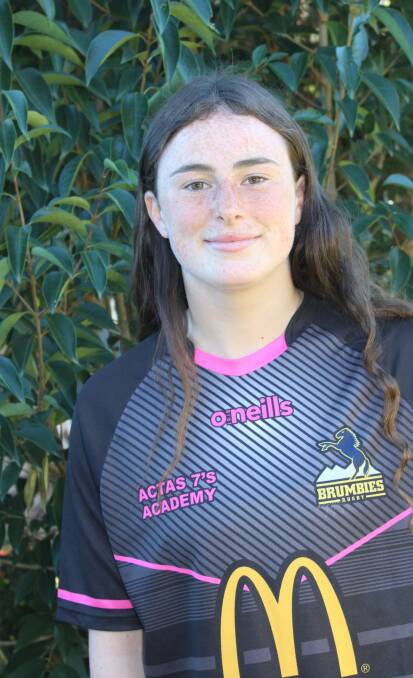 IMPRESSIVE GAME: Bega High School student and up-and-comer in the world of rugby union Molly Carr has been picked for the 2019 ACT Brumbies Schoolgirls extended squad.