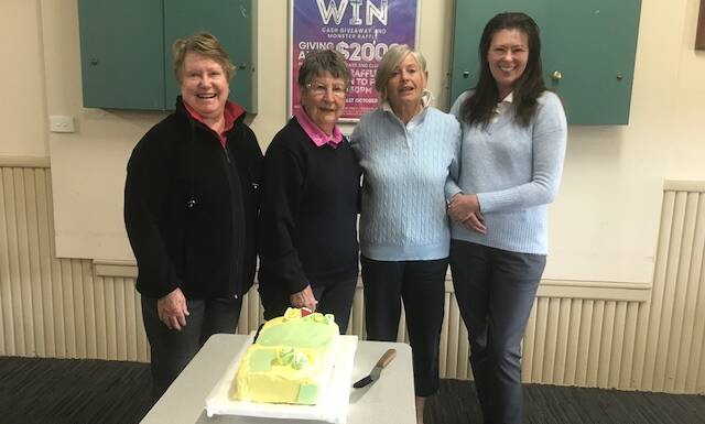 Scratch winners Lorraine Gregson, Veronica Coman, Maria Marr and Club Champion Kerry Carter.