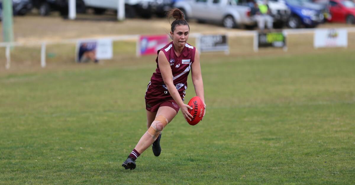 Elouise Russell makes a burst out of the pocket for the Eaglettes during their semi-final clash with the Eden Whalers on Saturday. 