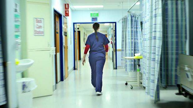 Health professionals face 'steep learning curve' as they prepare for increase in COVID-19 cases