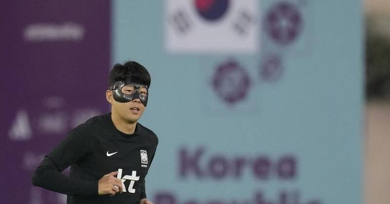 South Korea sweat on Son as Uruguay await - Bega District News
