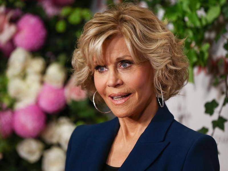 Jane Fonda has joined calls for US Supreme Court nominee Brett Kavanaugh to step aside.