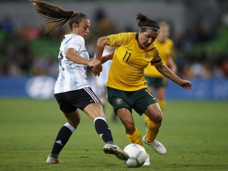 Lisa De Vanna has signed on with hometown club Perth Glory for the 2021-22 A-League Women's season.