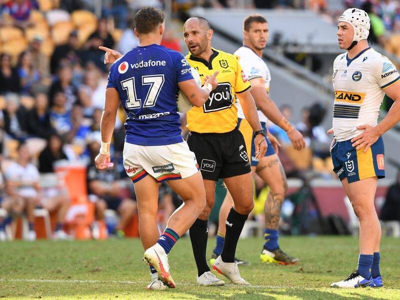 Teenager Reece Walsh (l) provided thrust for the Warriors from fullback against Parramatta.