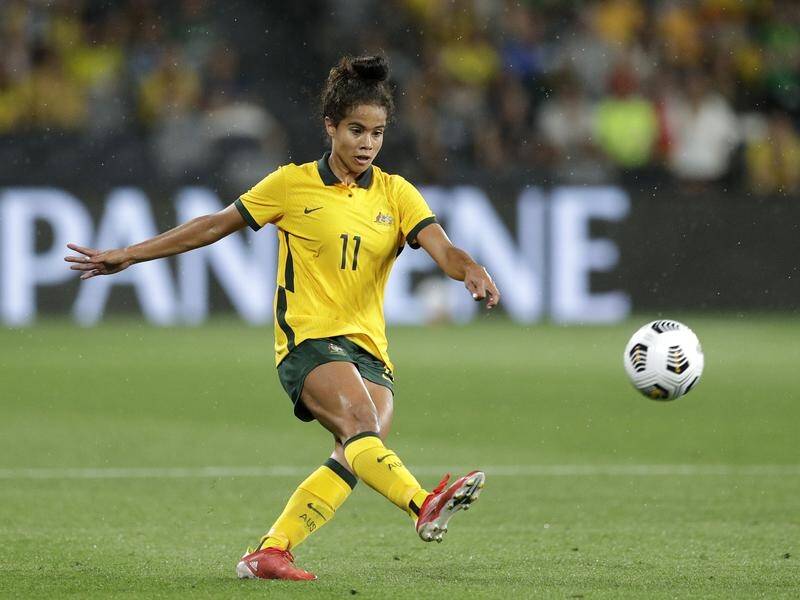 Teenager Mary Fowler is the best finisher in the Matildas team, says skipper Sam Kerr.