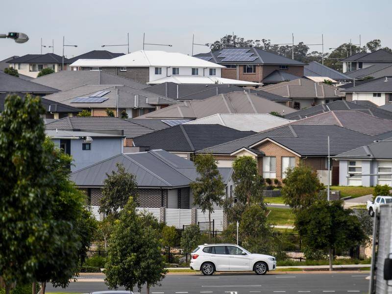 Mortgage holders have received an early Christmas present, with the RBA holding rates steady. (Brendan Esposito/AAP PHOTOS)