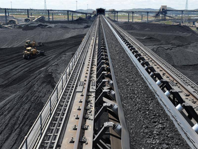 Fresh research queries coal leader Glencore's plans in light of Paris Agreement emissions targets. (Dave Hunt/AAP PHOTOS)