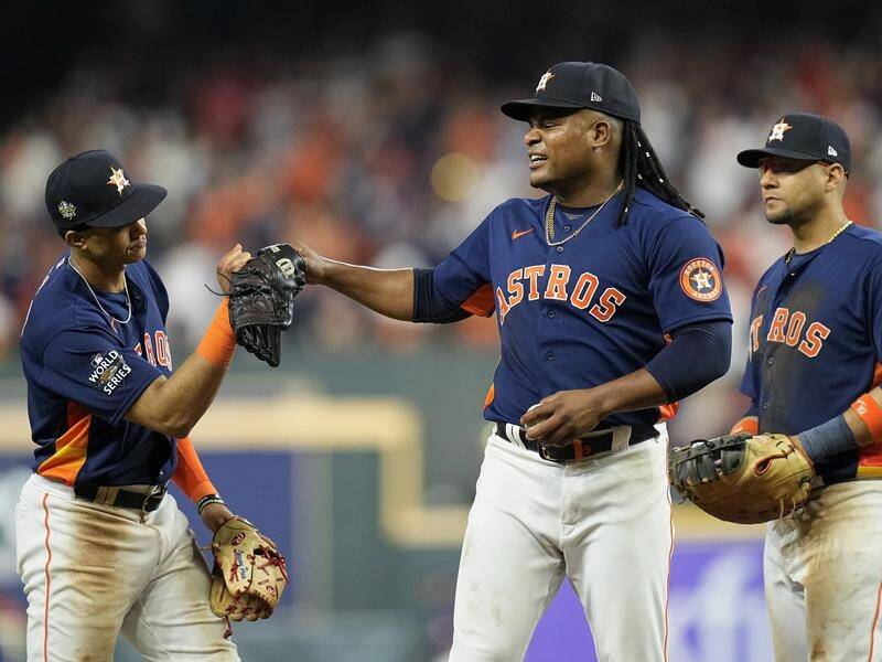 The World Series is tied at 1-1 after the Houston Astros defeated the Philadelphia Phillies 5-2. (AP PHOTO)