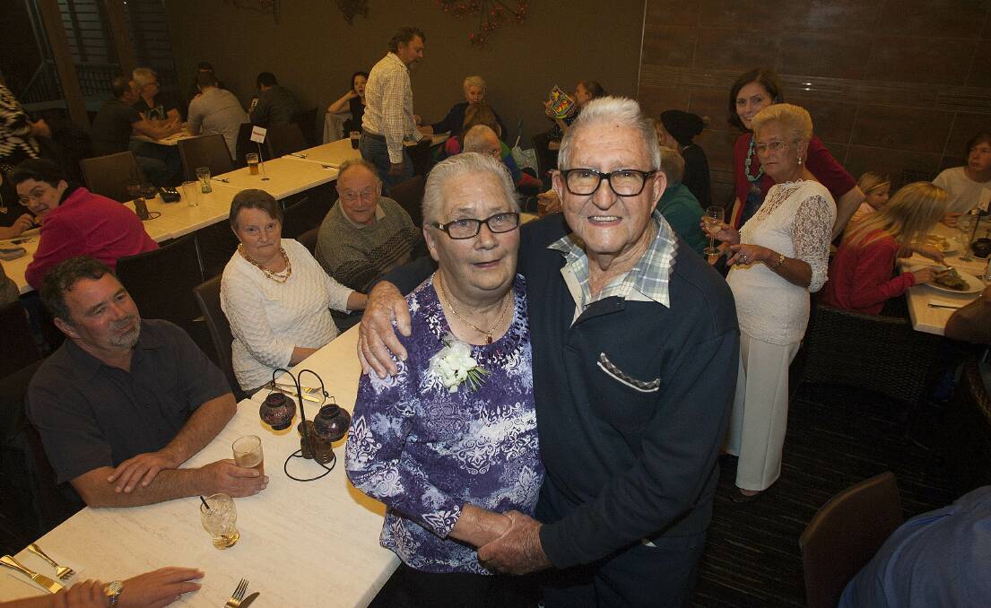Janny and Mick Earnshaw celebrate 60 years of marriage at a dinner attended by friends and family.