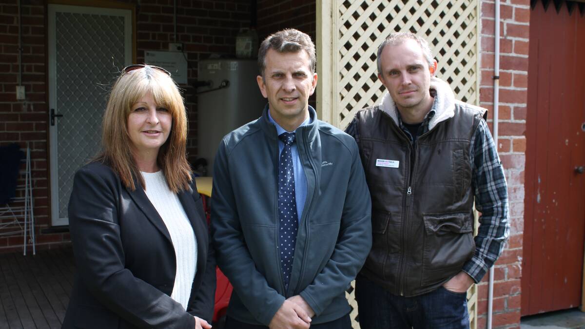 Member for Bega Andrew Constance (centre) with Cheryl O’Donnell and Daniel Strickland from Mission Australia.