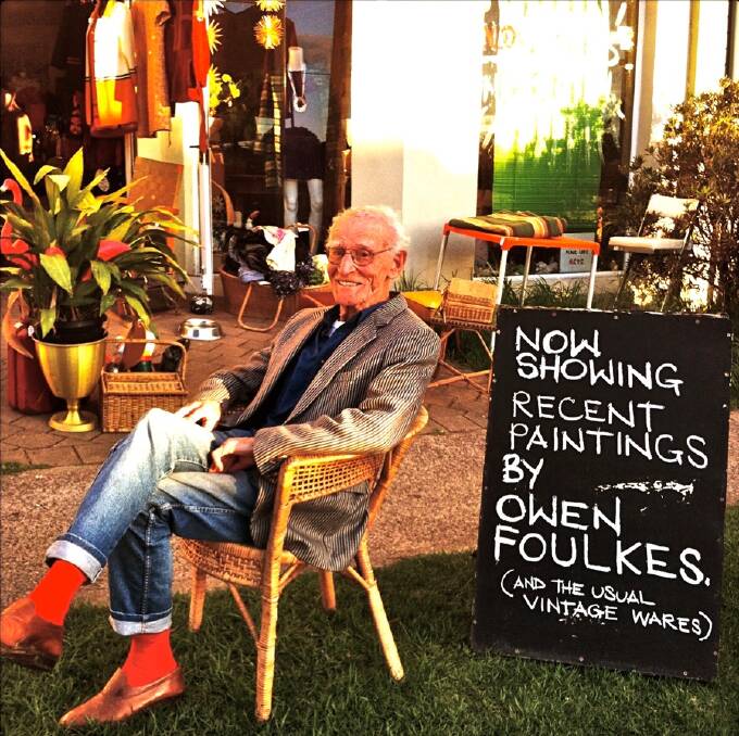 Artist Owen Foulkes, 98, is exhibiting a selection of his paintings in Bermagui, where his daughter lives.
