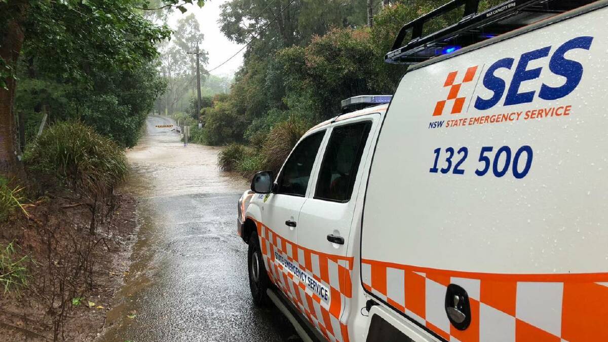 Severe weather is impacting Illawarra and the South Coast. Pictures by SES
